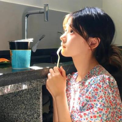 咱们小城故事多